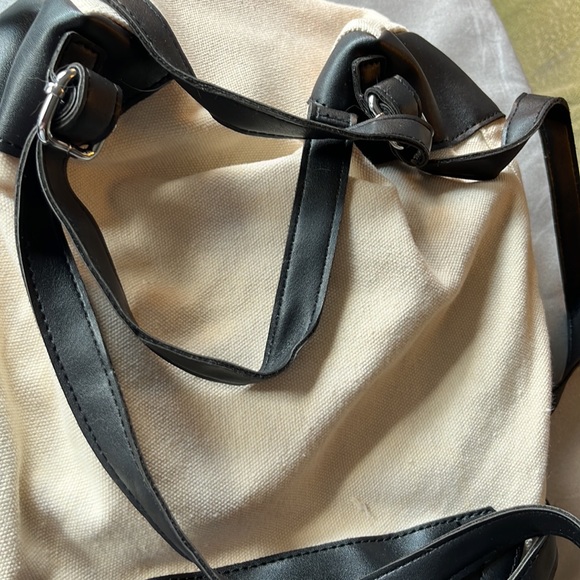 Deux Lux purse backpack (fff) - Picture 4 of 4